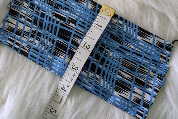 Two Face Masks - Blue - Picture 2 of 5